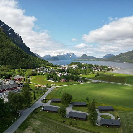 Andalsnes Hytteutleie Exteriör bild